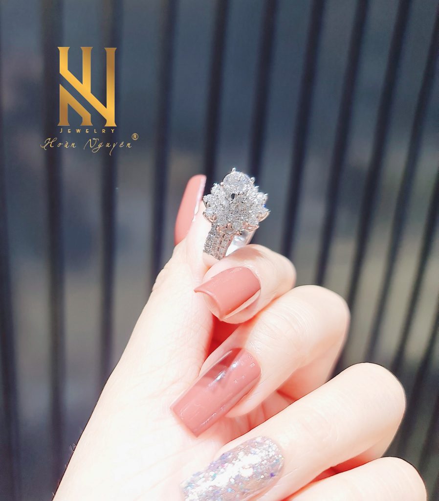 Nhẫn kim cương - Mẫu 668
