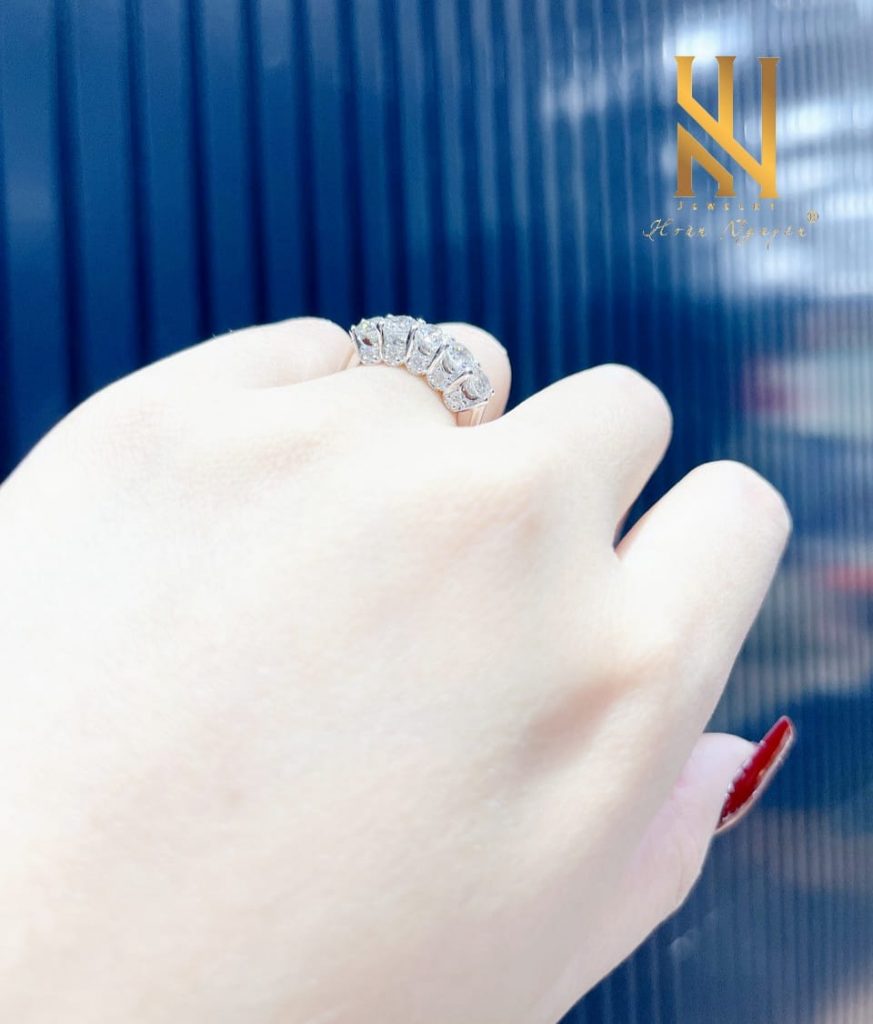 Nhẫn kim cương - Mẫu E81
