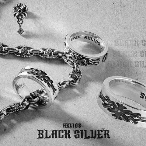 Bộ sưu tập Black Silver với thiết kế hiện đại từ bạc 925