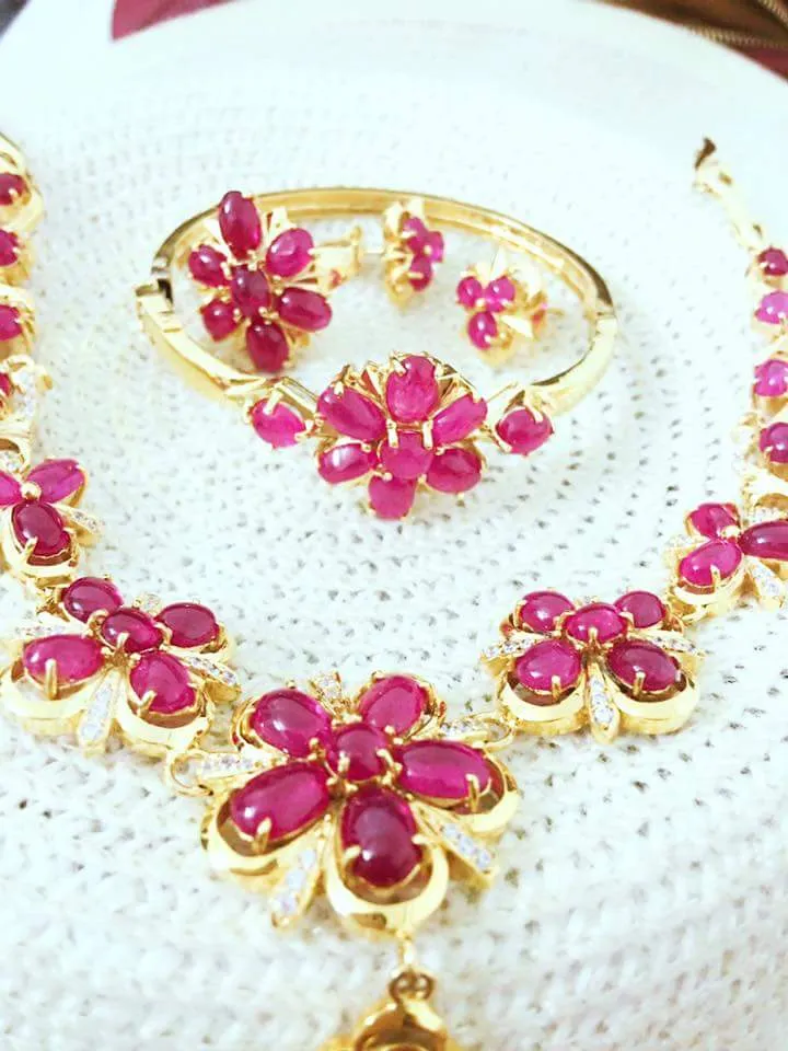 Viên đá ruby sao tự nhiên chất lượng cao