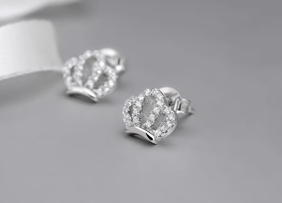 Chất liệu chế tác từ bạc Ý 925