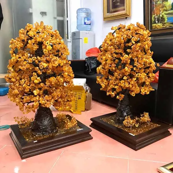 Cây đá hổ phách sang trọng và ấn tượng