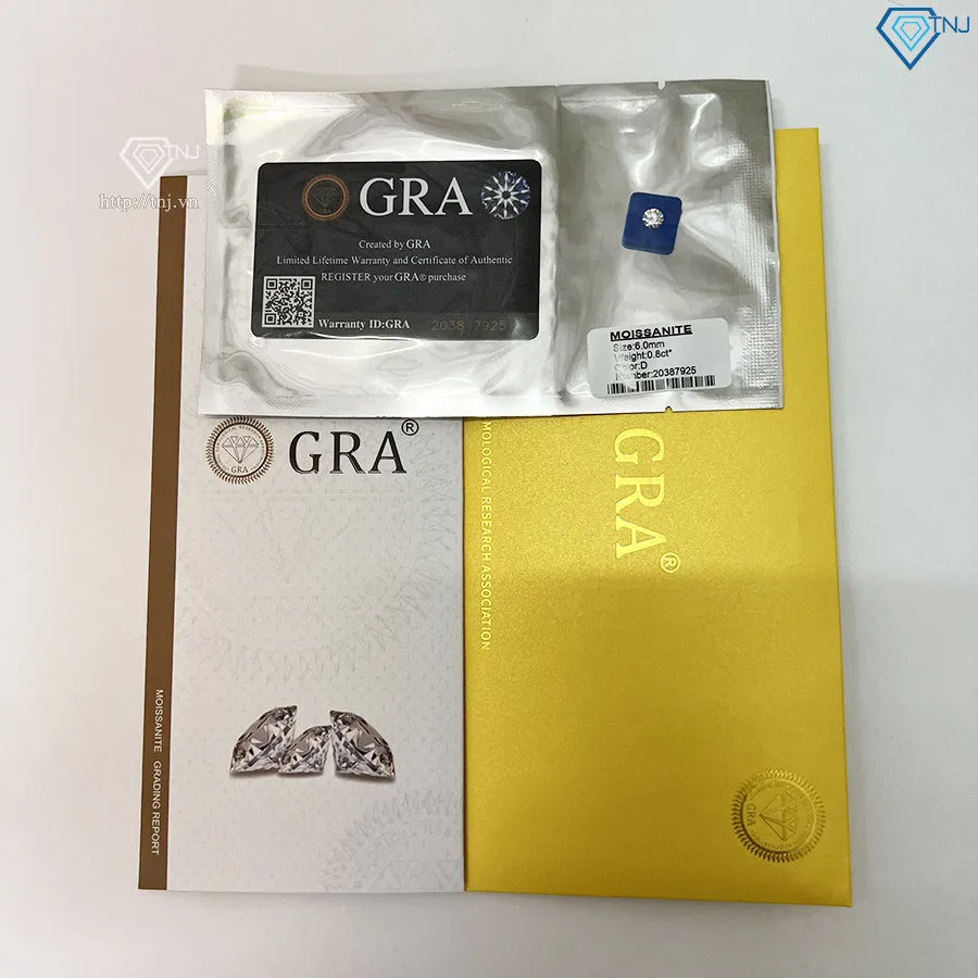 Viên đá Moissanite 6mm với 58 giác cắt tiêu chuẩn quốc tế