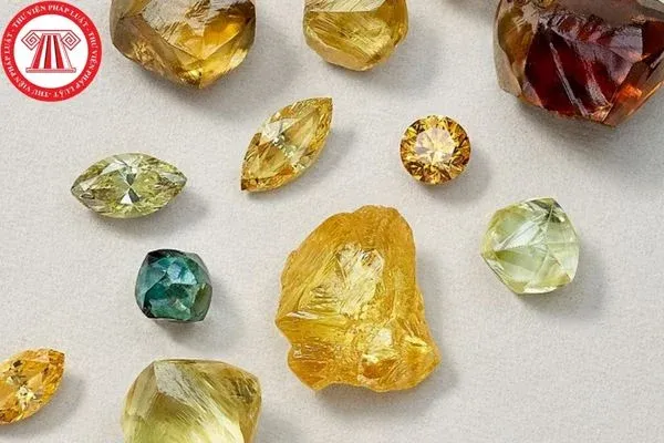 Bộ sưu tập kim khí quý và đá quý được phân loại theo tiêu chuẩn chất lượng