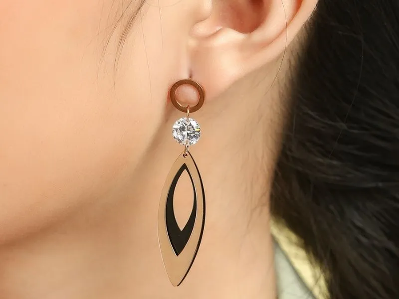 Bông tai hình elip sang trọng đính đá CZ