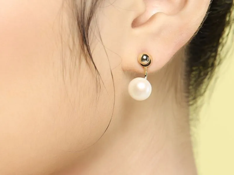 Bông tai đính ngọc trai sang trọng và quý phái