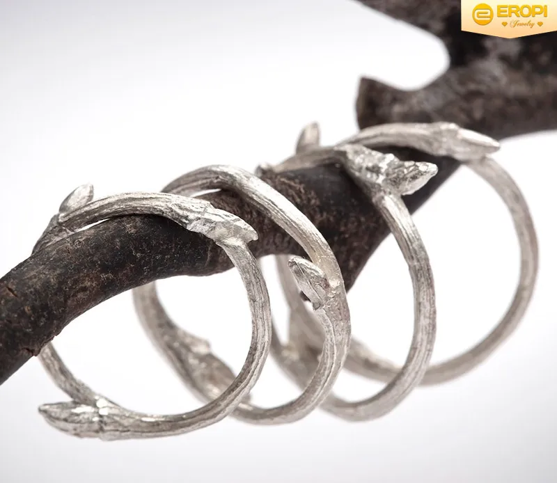 Trang sức bạc ta với độ tinh khiết cao mang vẻ đẹp truyền thống