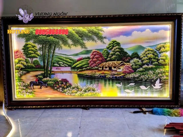 Tranh sơn thủy hữu tình kết hợp núi non và sông nước