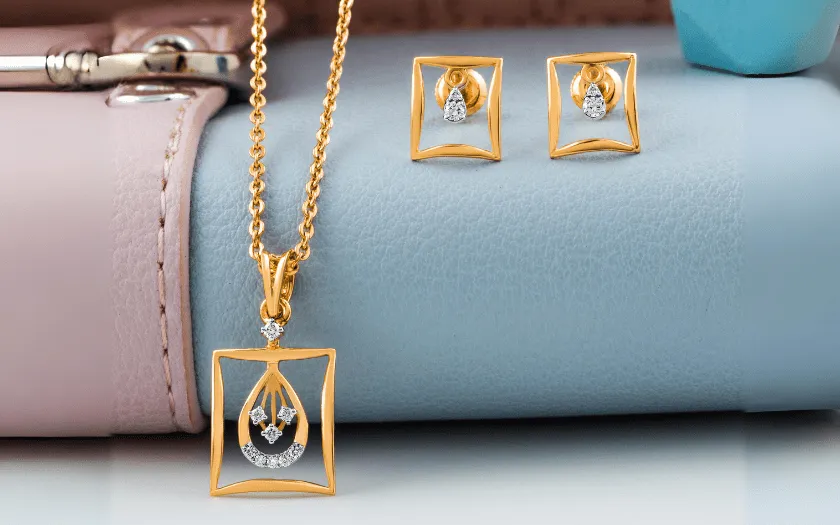 Cách bảo quản bông tai vàng 18K đúng cách