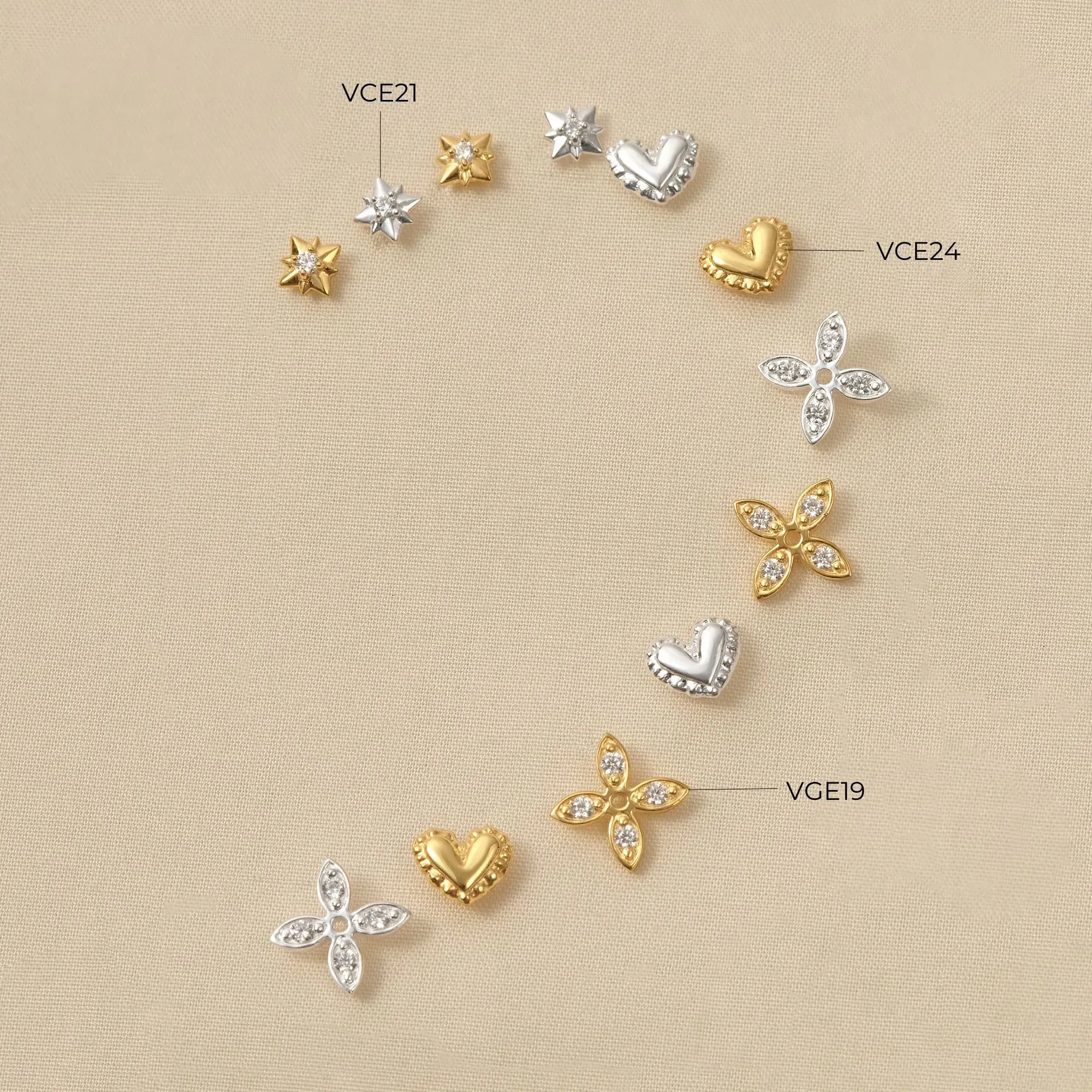 Bộ sưu tập bông tai nhỏ cao cấp với thiết kế tinh xảo từ vàng và kim cương