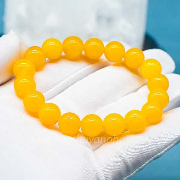 Vòng tay đá mã não vàng sang trọng